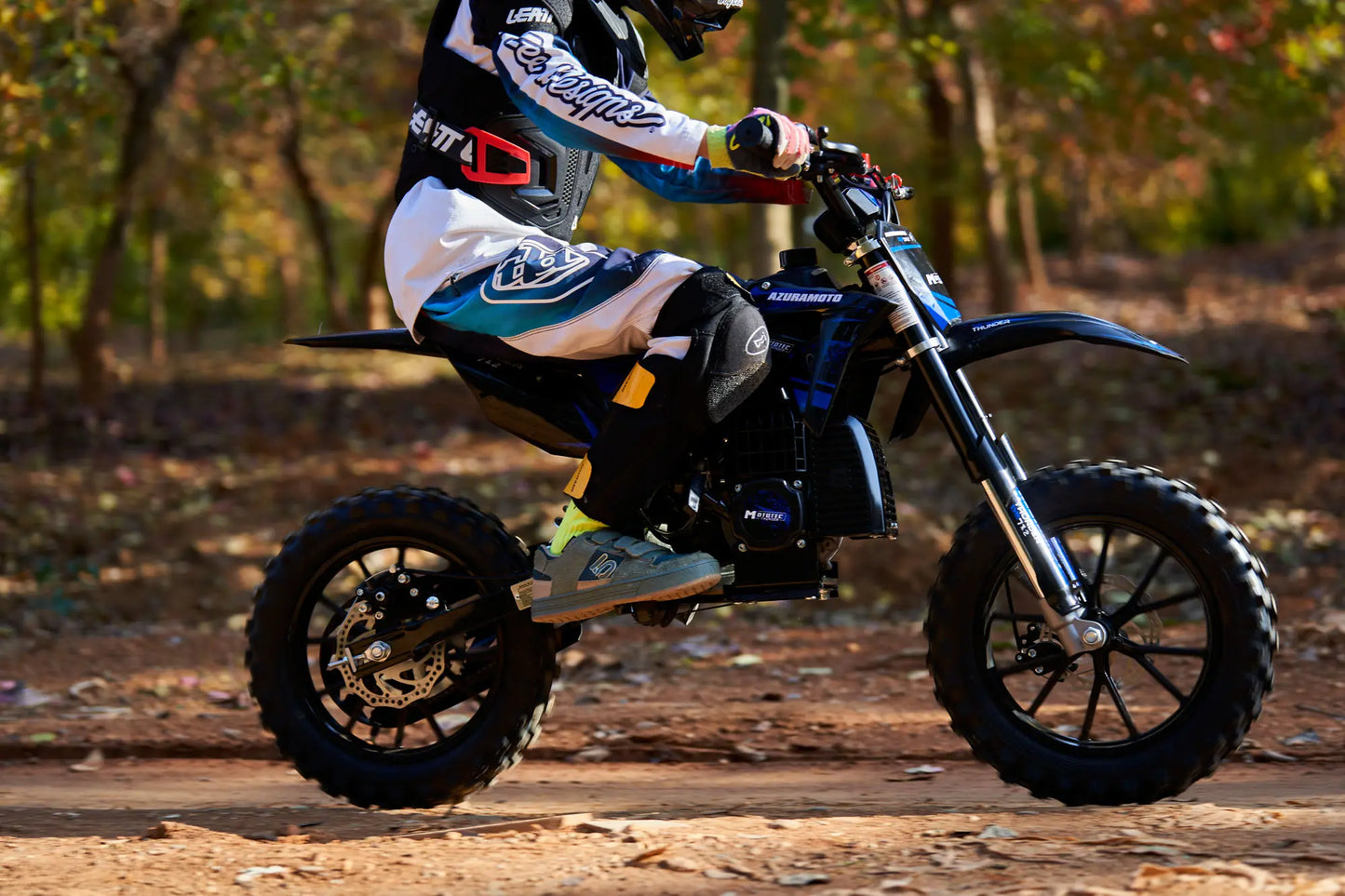 MotoTec Thunder 50cc 2-Stroke Kids Gas Dirt Bike – Red | Powerful Off-Road Mini Bike