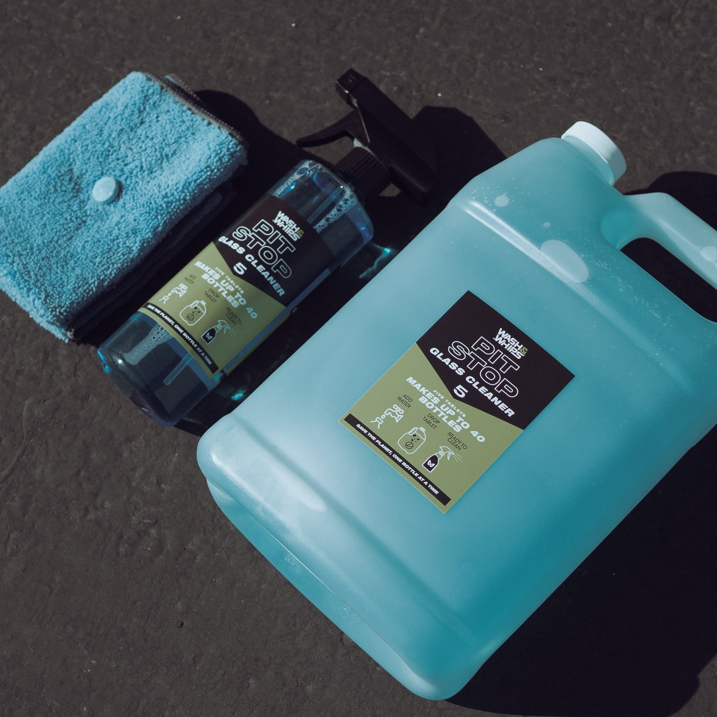 Color - Blue - WASH&WHIPS Pit Stop Glass Cleaner / All Surface Cleaner Refill Tablets (Makes 5 Gallons)